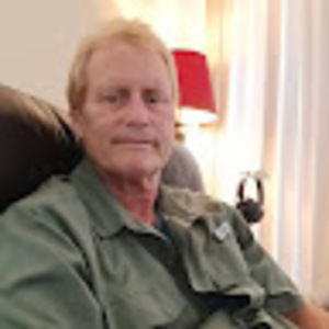 Meet your Posher, Dennis